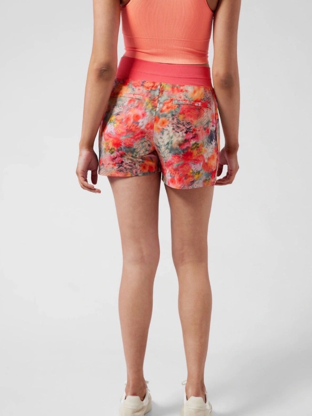 Athleta Brooklyn Floral Printed Shorts - Picture 2 of 9